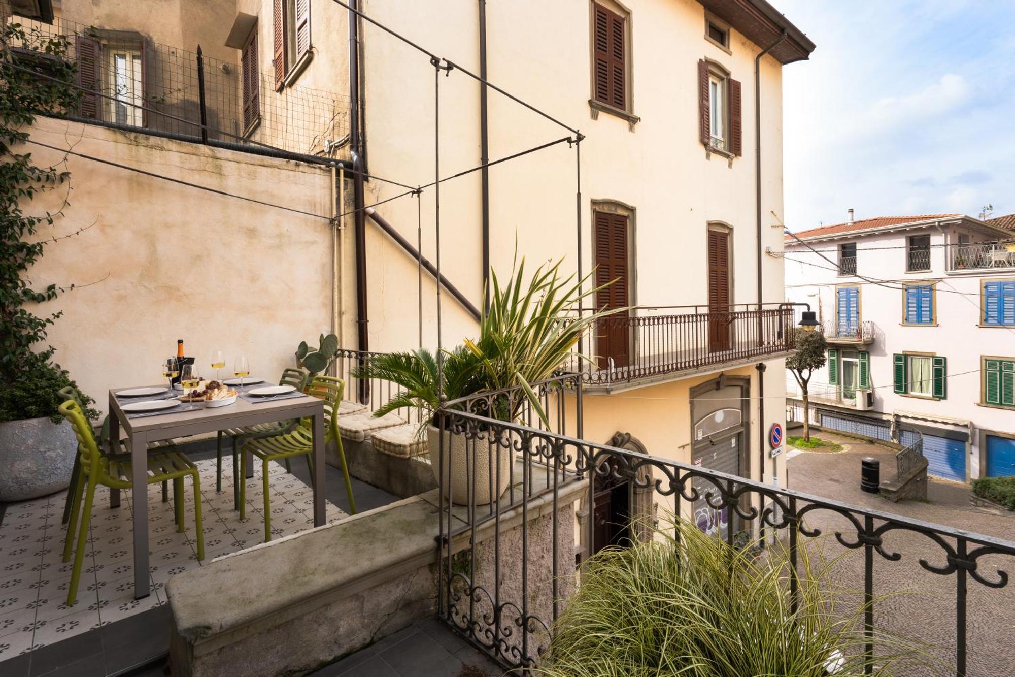 Apartamento La Casa Sulla Terrazza Sarnico Exterior foto